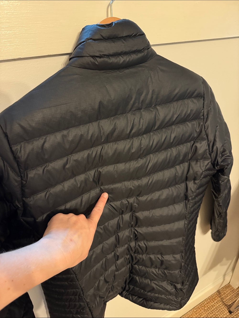 Patagonia Down Sweater Jacket Black Puffer Goose Down Lightweight Women’s Size L - Picture 5 of 8